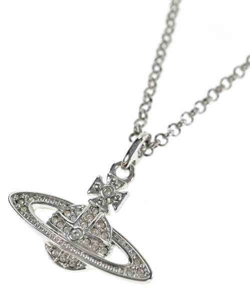 Vivienne Westwood สร้อยคอ