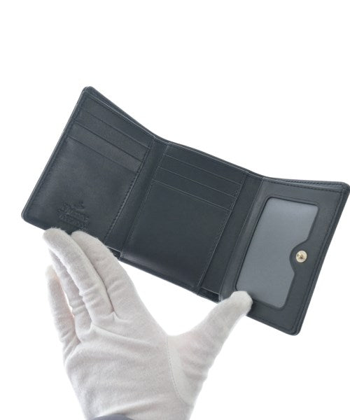 Vivienne Westwood กระเป๋าสตางค์/กระเป๋าใส่เหรียญ