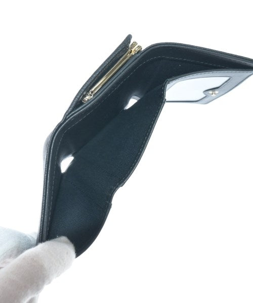 Vivienne Westwood กระเป๋าสตางค์/กระเป๋าใส่เหรียญ