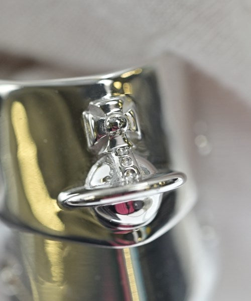 Vivienne Westwood แหวน