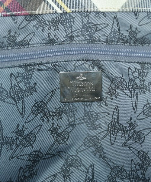Vivienne Westwood กระเป๋าถือขนาดใหญ่