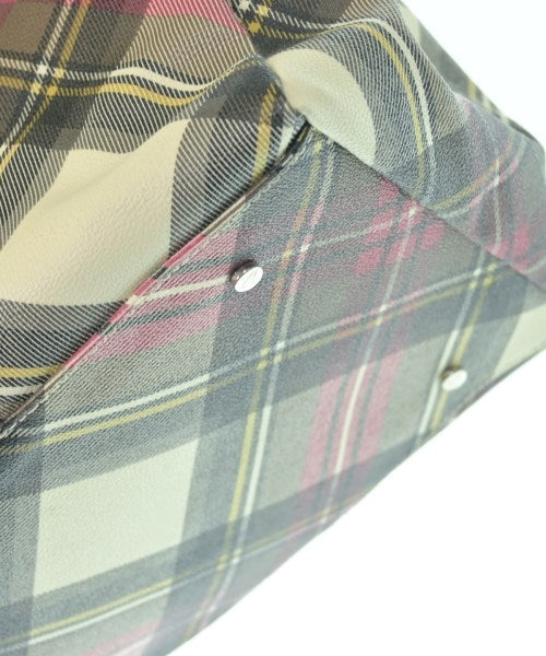 Vivienne Westwood กระเป๋าถือขนาดใหญ่