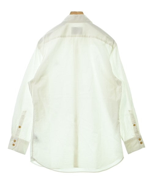 Vivienne Westwood เสื้อลำลอง