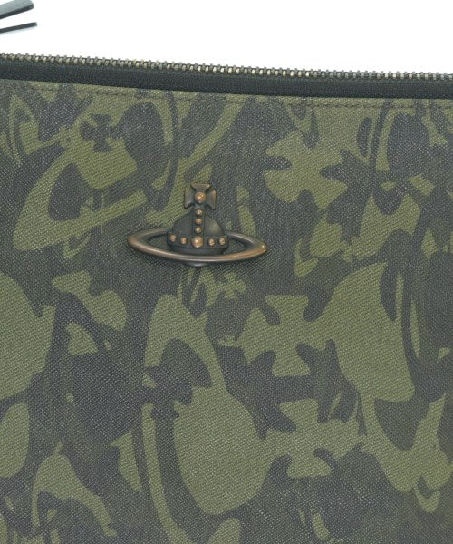 Vivienne Westwood คลัตช์