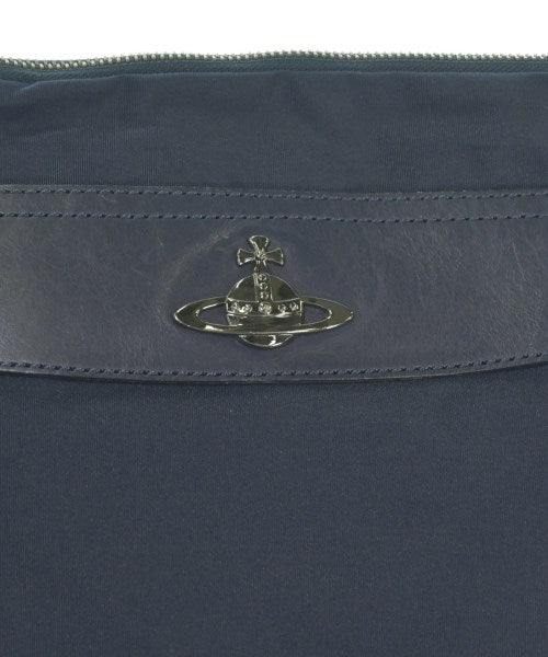 Vivienne Westwood คลัตช์