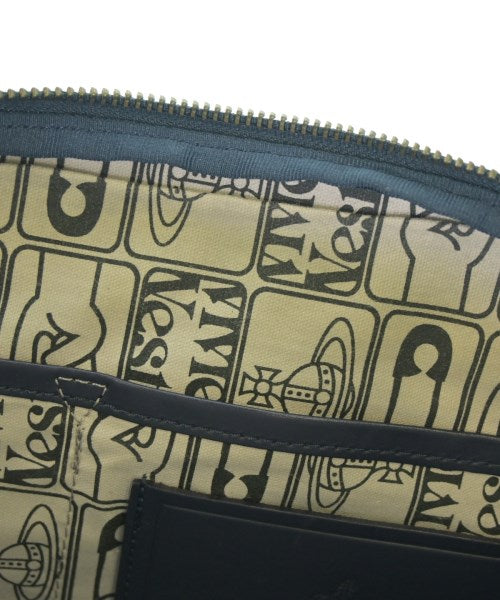 Vivienne Westwood คลัตช์