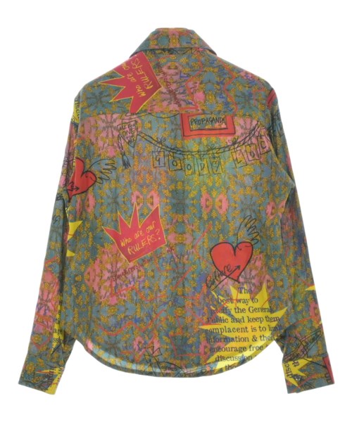 Vivienne Westwood เสื้อลำลอง