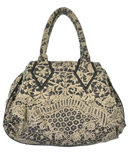 Vivienne Westwood กระเป๋าถือขนาดใหญ่