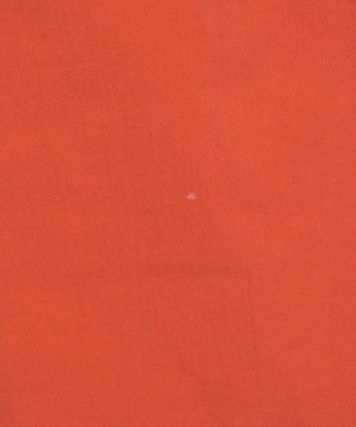 Vivienne Westwood เสื้อลำลอง