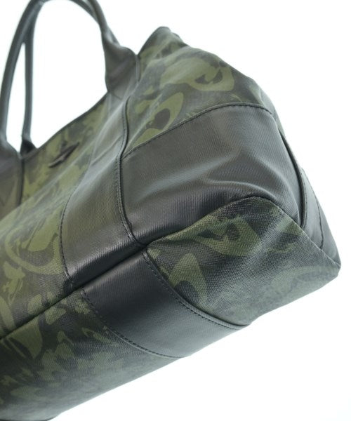 Vivienne Westwood กระเป๋าถือขนาดใหญ่