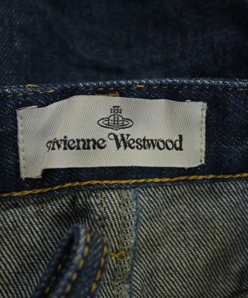 Vivienne Westwood กระโปรงสั้น