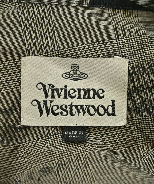 Vivienne Westwood เดรสที่เป็นเสื้อเชิ้ตตัวยาว
