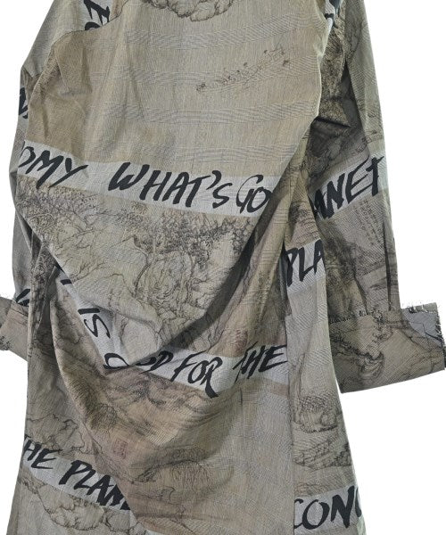 Vivienne Westwood เดรสที่เป็นเสื้อเชิ้ตตัวยาว