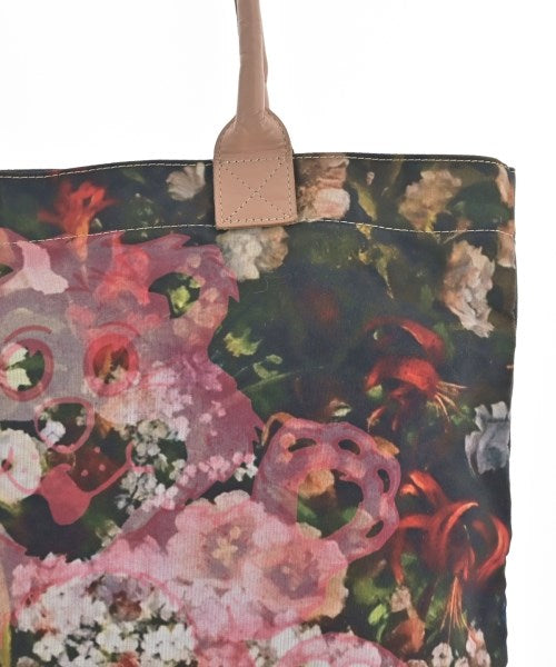 Vivienne Westwood กระเป๋าถือขนาดใหญ่