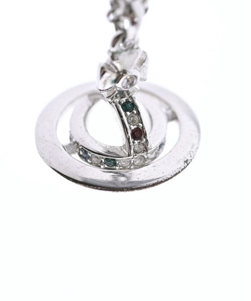 Vivienne Westwood สร้อยคอ