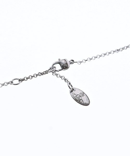 Vivienne Westwood สร้อยคอ
