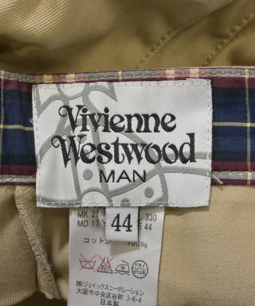 Vivienne Westwood MAN ชิโน่