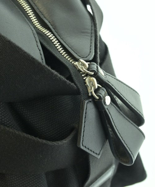 Vivienne Westwood MAN กระเป๋าใส่อุปกรณ์ขนาดใหญ่