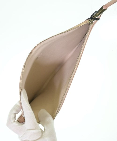 ROCHAS คลัตช์