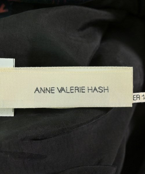 ANNE VALERIE HASH กระโปรงสั้น