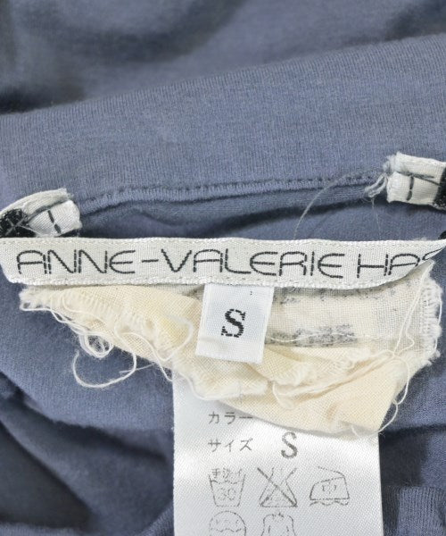 ANNE VALERIE HASH เสื้อยืด/เสื้อท็อปส์