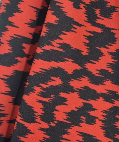 COMME des GARCONS กระโปรงยาวถึงเข่า
