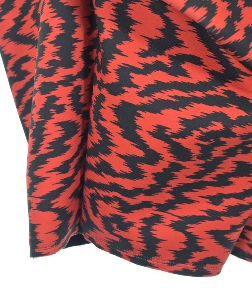 COMME des GARCONS กระโปรงยาวถึงเข่า