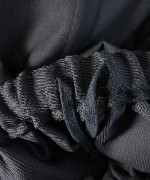 COMME des GARCONS กระโปรงยาวถึงเข่า