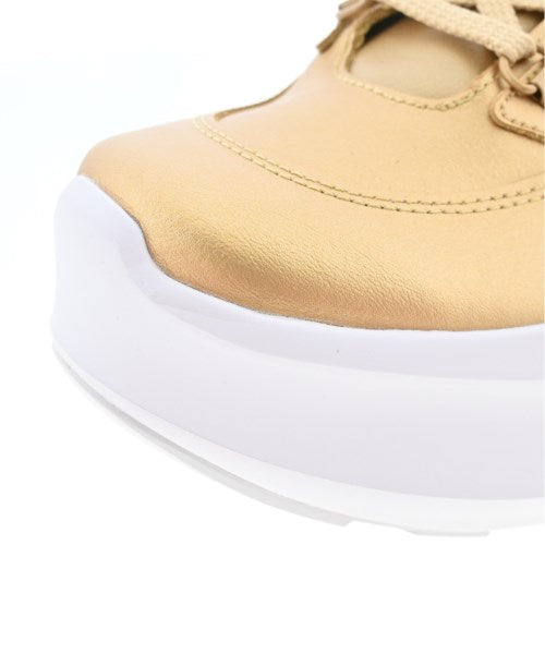 COMME des GARCONS รองเท้าผ้าใบ