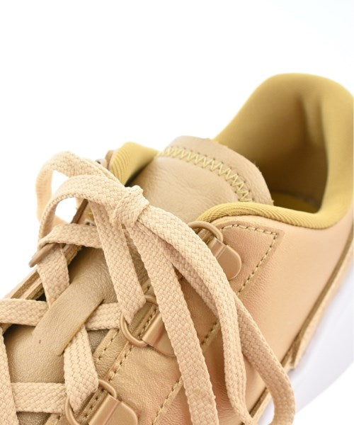 COMME des GARCONS รองเท้าผ้าใบ