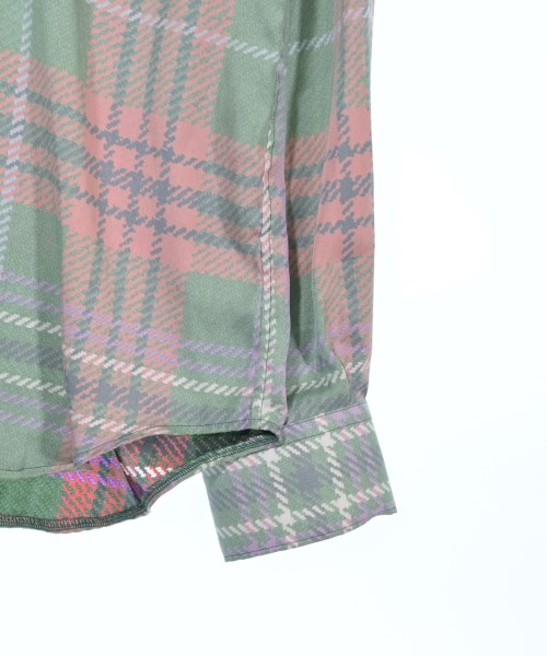 COMME des GARCONS เสื้อลำลอง