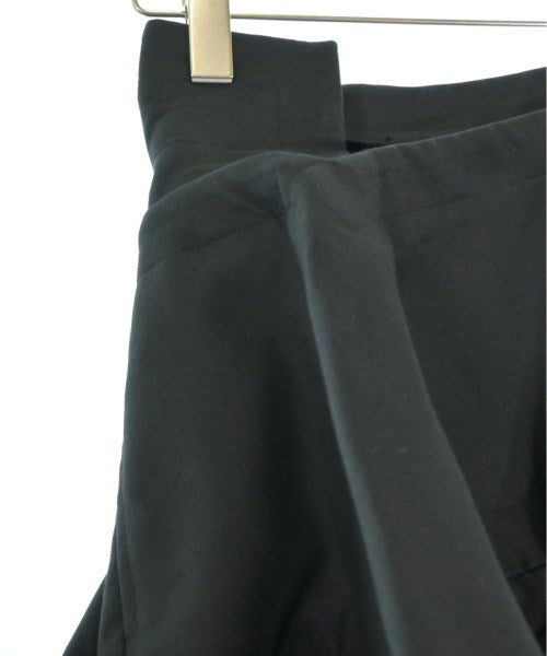 COMME des GARCONS กระโปรงยาวถึงเข่า