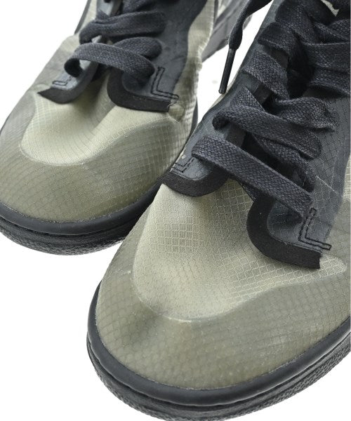 COMME des GARCONS รองเท้าผ้าใบ