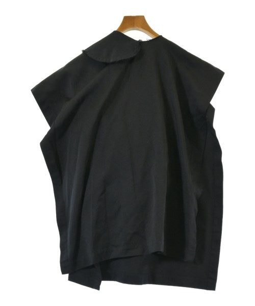 COMME des GARCONS เสื้อลำลอง
