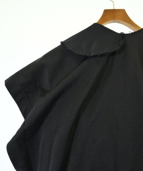 COMME des GARCONS เสื้อลำลอง