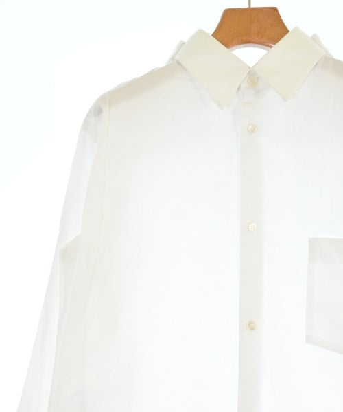 COMME des GARCONS เสื้อลำลอง
