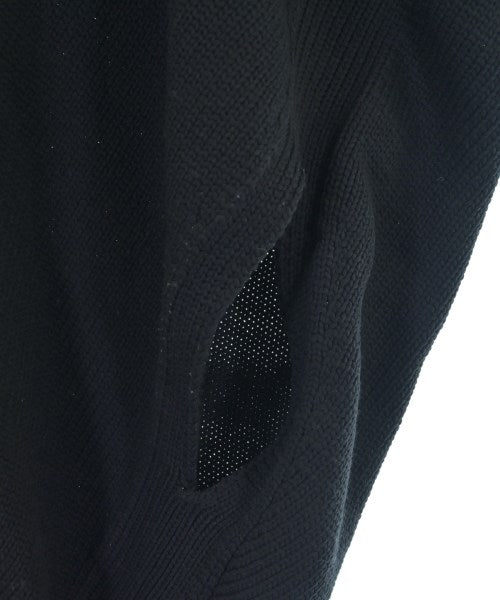 COMME des GARCONS เสื้อแขนกุด