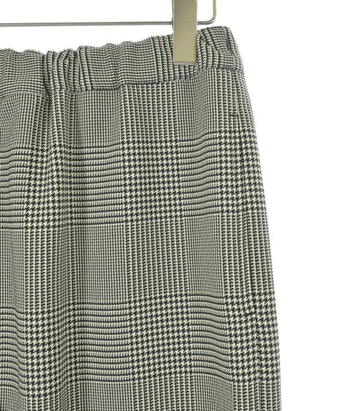 COMME des GARCONS กระโปรงยาวถึงเข่า