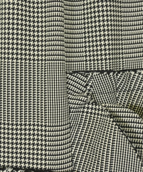 COMME des GARCONS กระโปรงยาวถึงเข่า