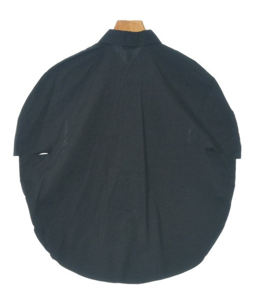 COMME des GARCONS เสื้อลำลอง