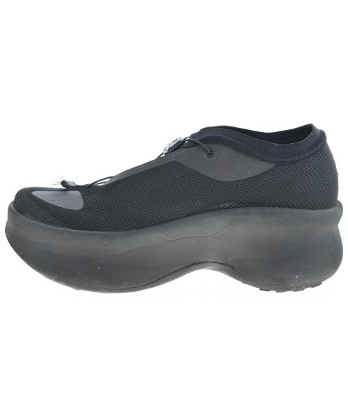 COMME des GARCONS รองเท้าผ้าใบ