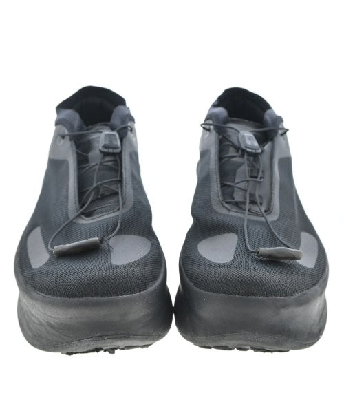 COMME des GARCONS รองเท้าผ้าใบ