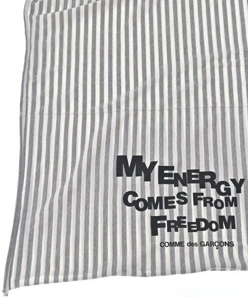 COMME des GARCONS ผ้าพันคอกันหนาว