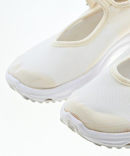 COMME des GARCONS รองเท้าผ้าใบ