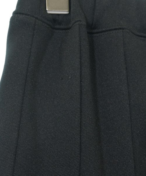 COMME des GARCONS กระโปรงยาวถึงเข่า