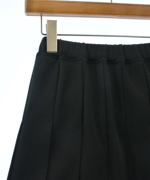 COMME des GARCONS กระโปรงยาวถึงเข่า