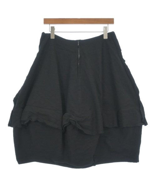 COMME des GARCONS กระโปรงยาวถึงเข่า