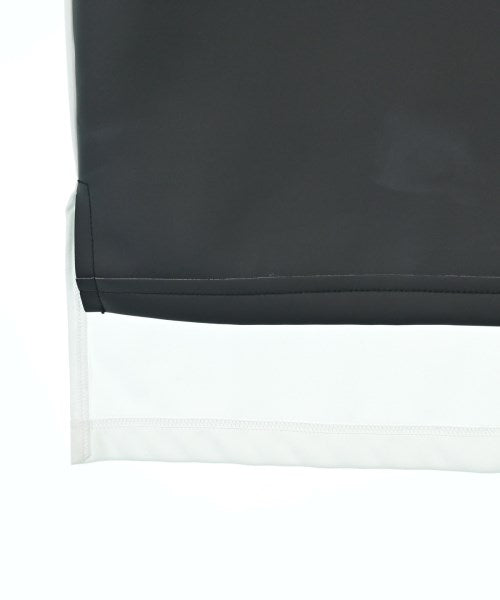 COMME des GARCONS เสื้อยืด/เสื้อท็อปส์