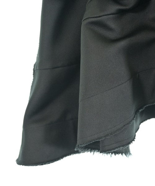 COMME des GARCONS กระโปรงยาวถึงเข่า