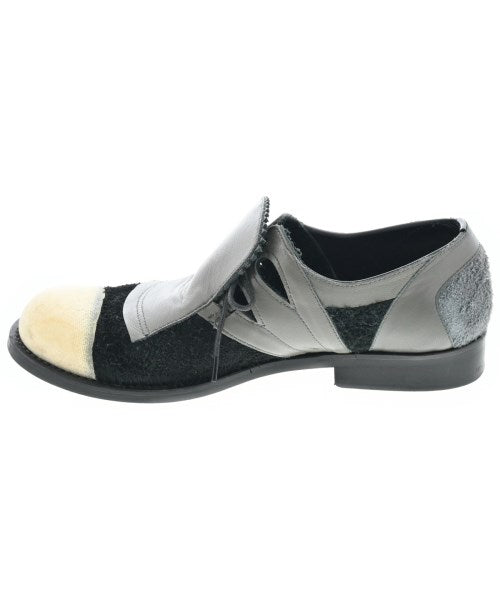 COMME des GARCONS รองเท้าสวมทางการ